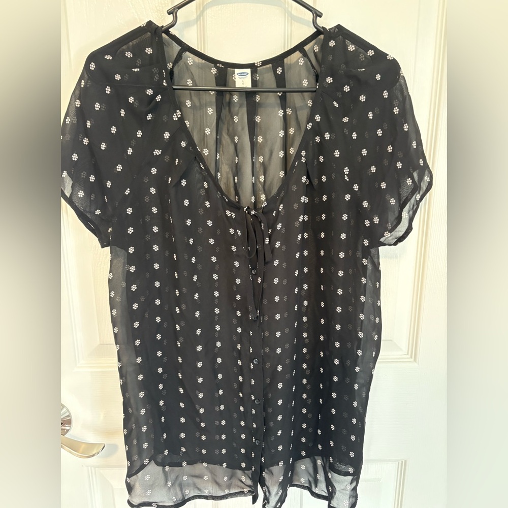 Old Navy blouse